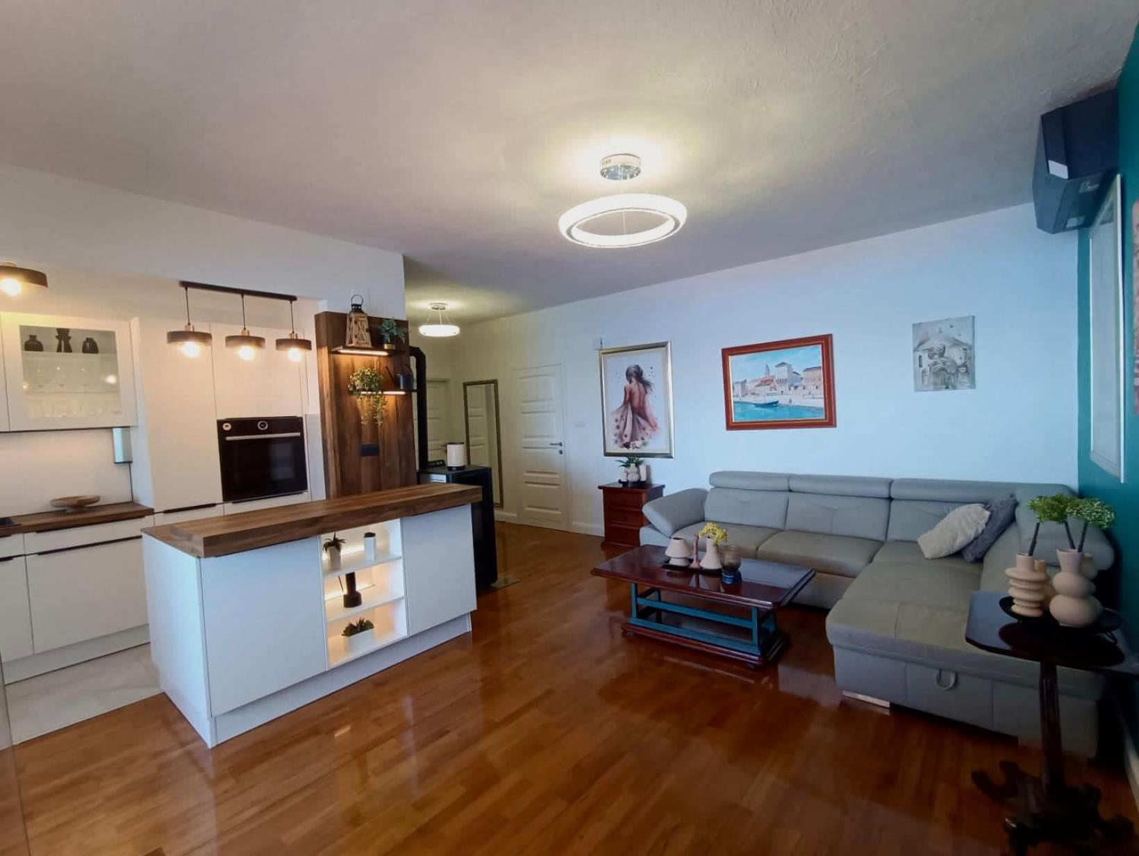 Apartment Spira Puovica Трогір Екстер'єр фото