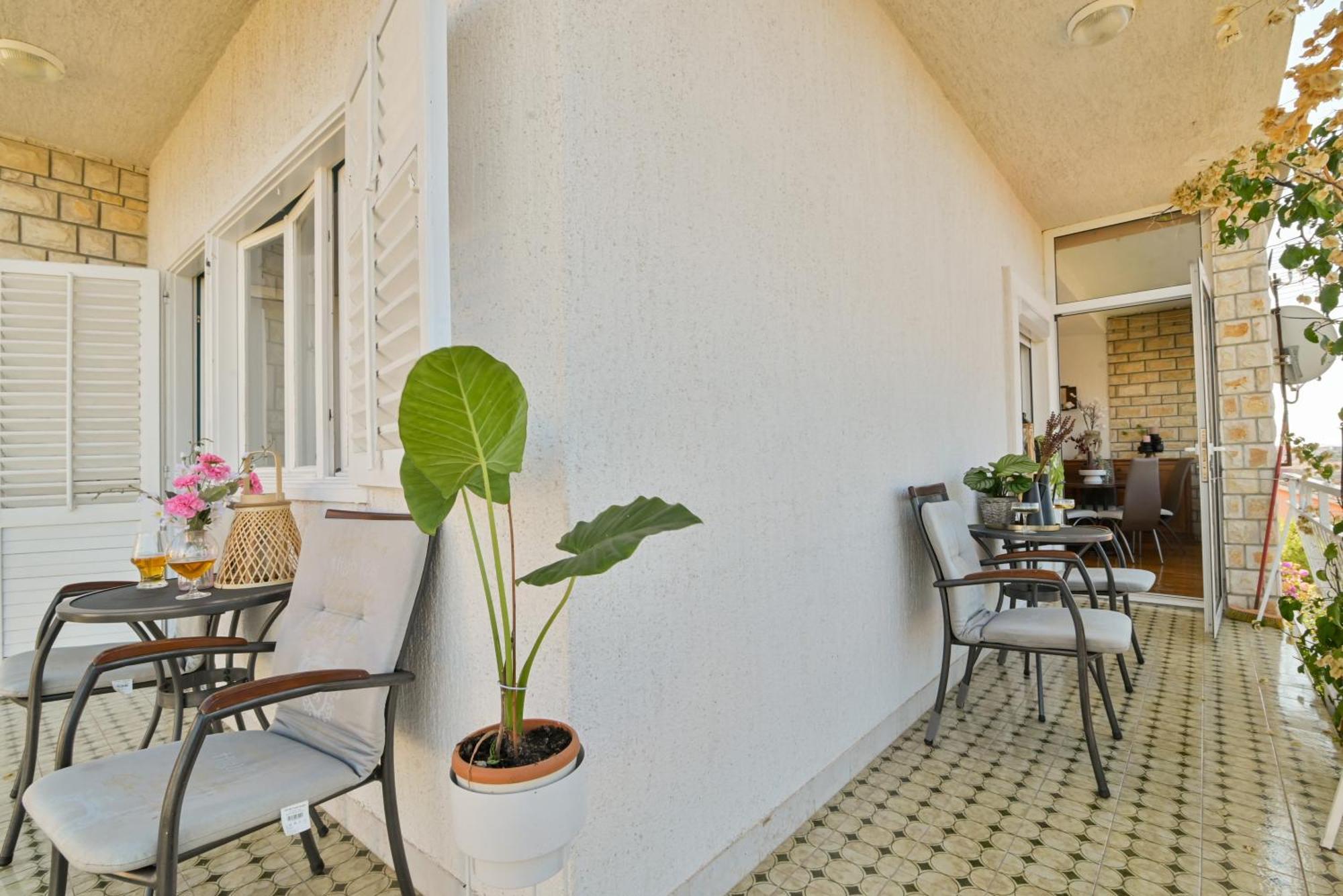 Apartment Spira Puovica Трогір Екстер'єр фото