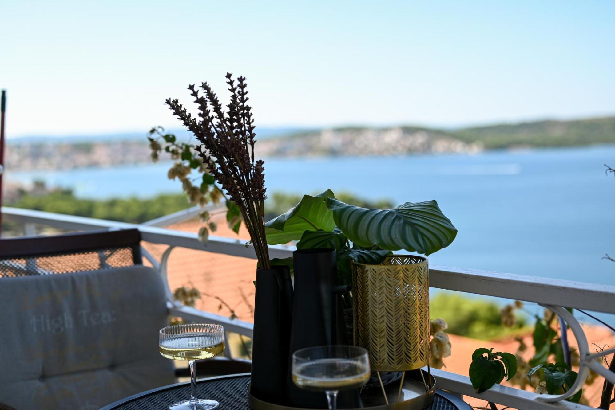 Apartment Spira Puovica Трогір Екстер'єр фото